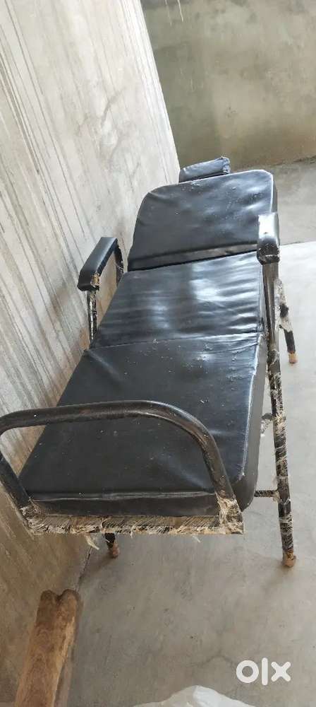 Parlour chair