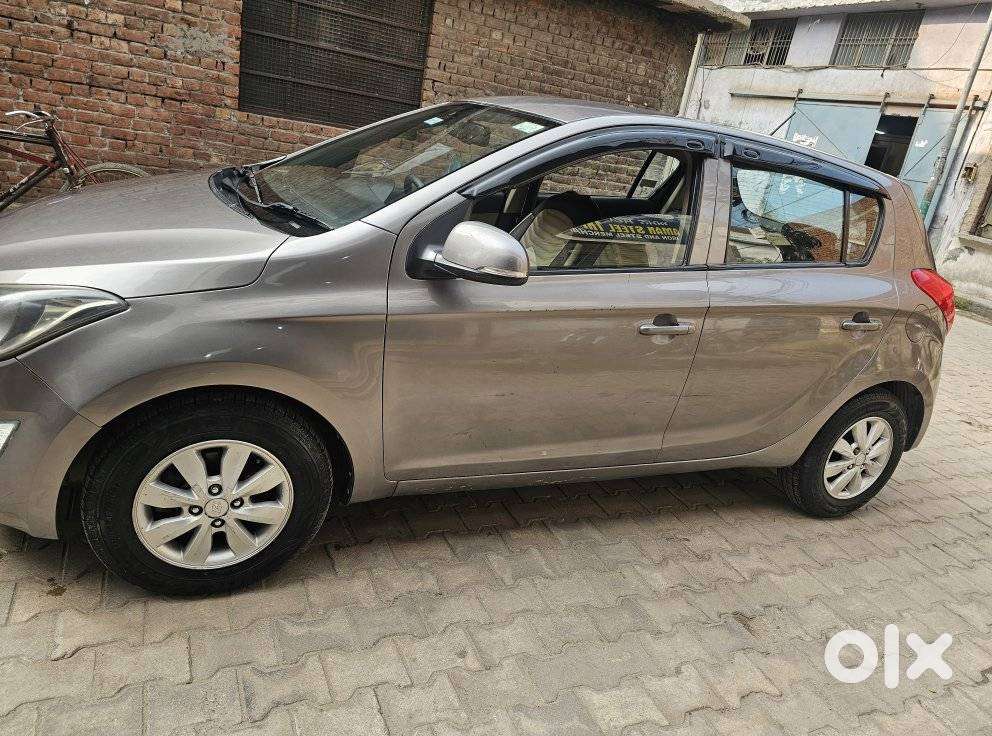 Hyundai I20 Sportz 1.2 Bs-iv, 2013, Diesel