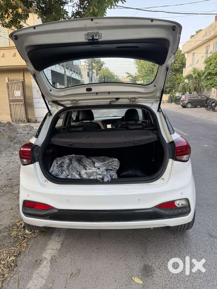 Hyundai I20 E 2018 Diesel Asta Option, 2018, Diesel