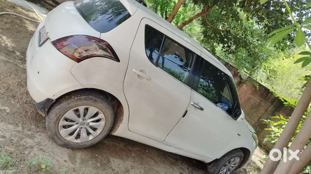 Maruti Suzuki Swift 2015 Petrol With Hybrid