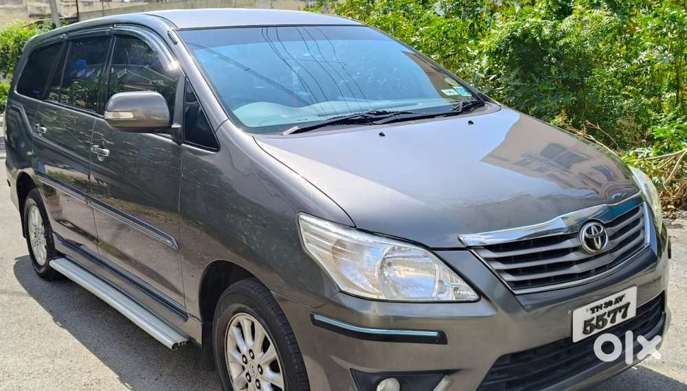 Toyota Innova 2.5 V 7 Str, 2013, Diesel