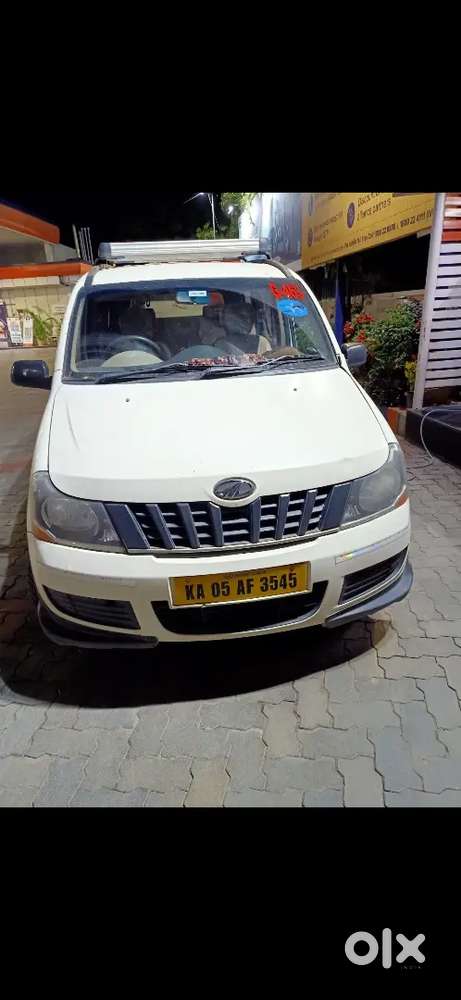 Mahindra Xylo 2015