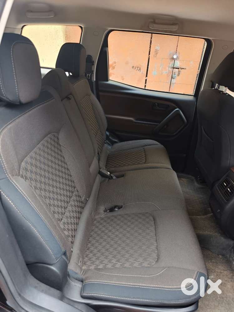 Mahindra Scorpio N Z2 Petrol Mt 7 Str, 2024, Petrol