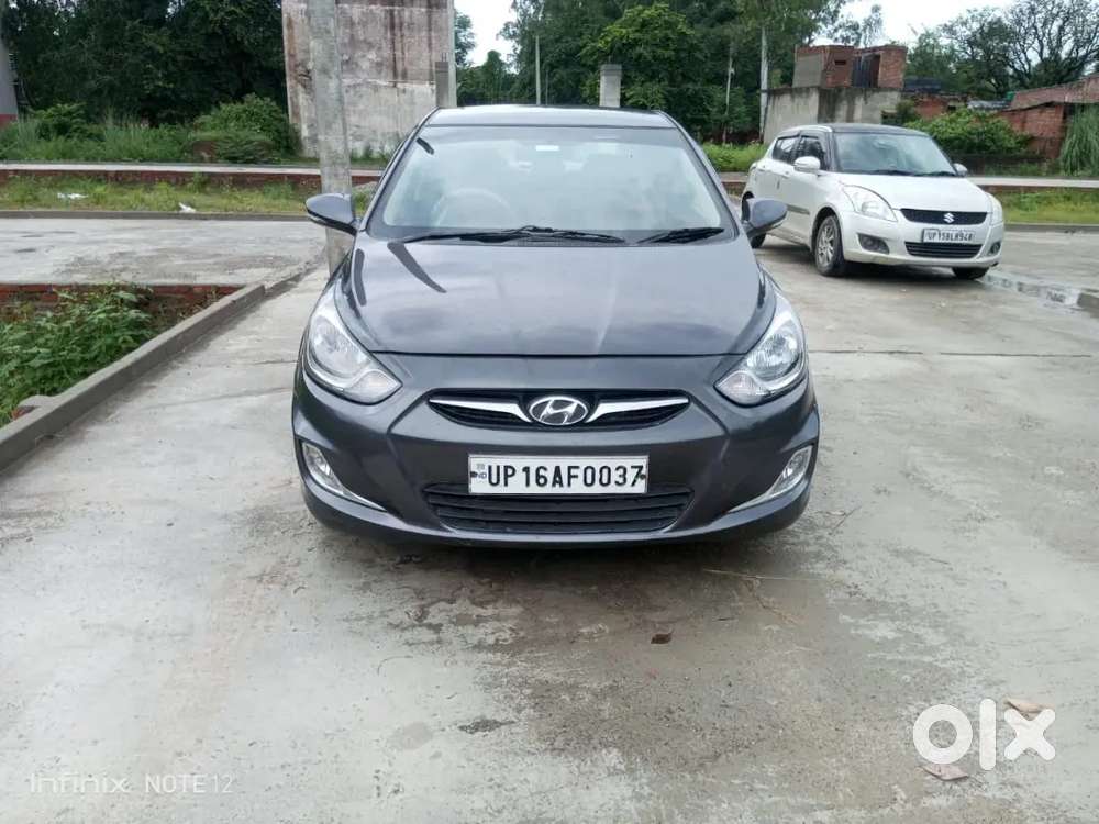 Hyundai Verna 2011