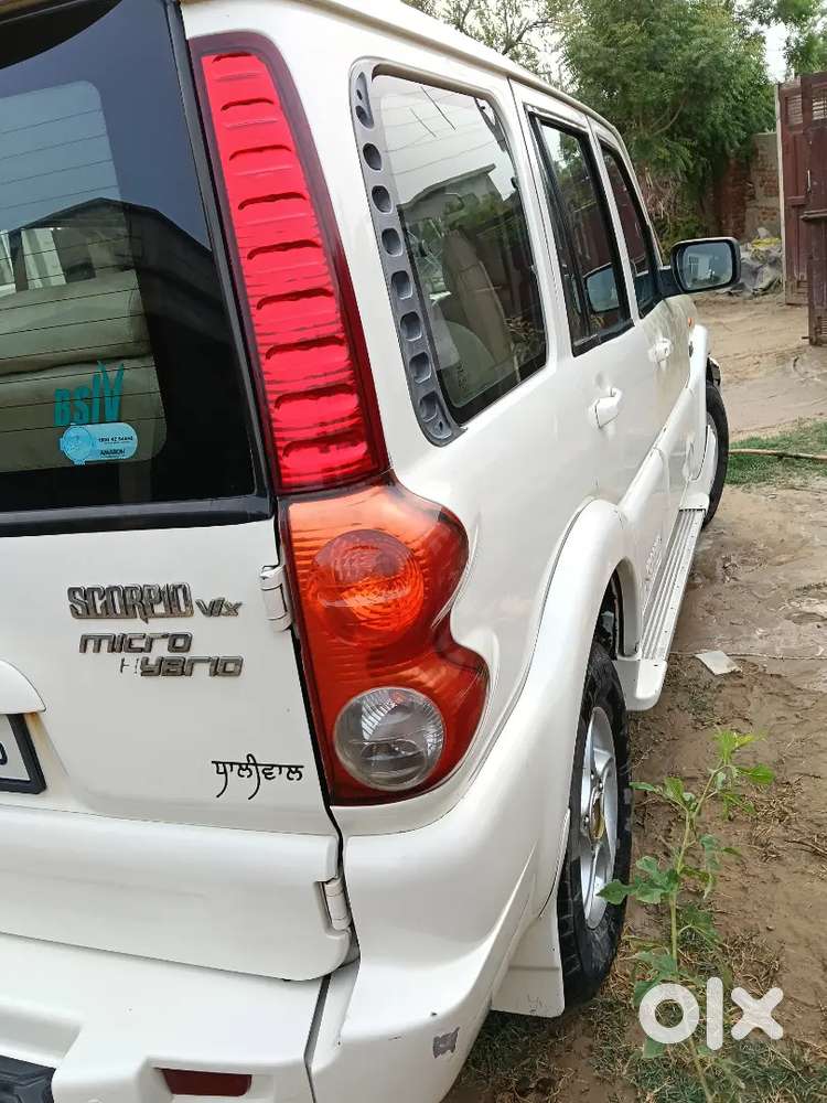 Mahindra Scorpio 2011