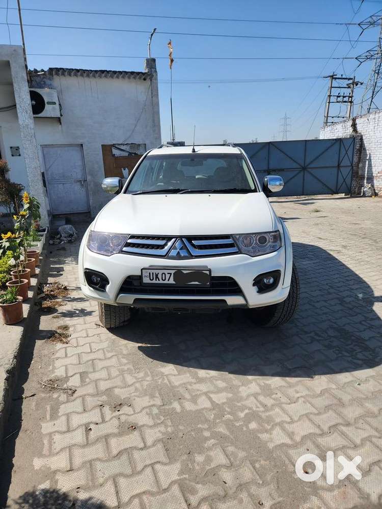 Mitsubishi Pajero Sport 2017 Diesel 85000 Km Driven