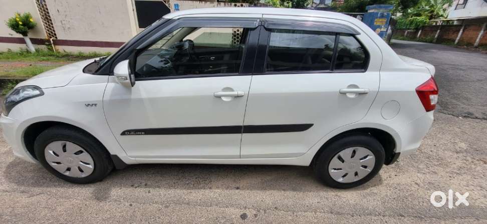 Maruti Suzuki Swift Dzire Vxi(o) Mt, 2017, Petrol