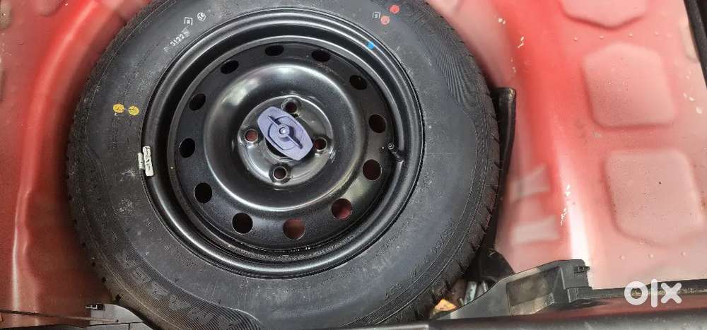 Maruti Suzuki Swift 2022 Petrol 30000 Km Driven