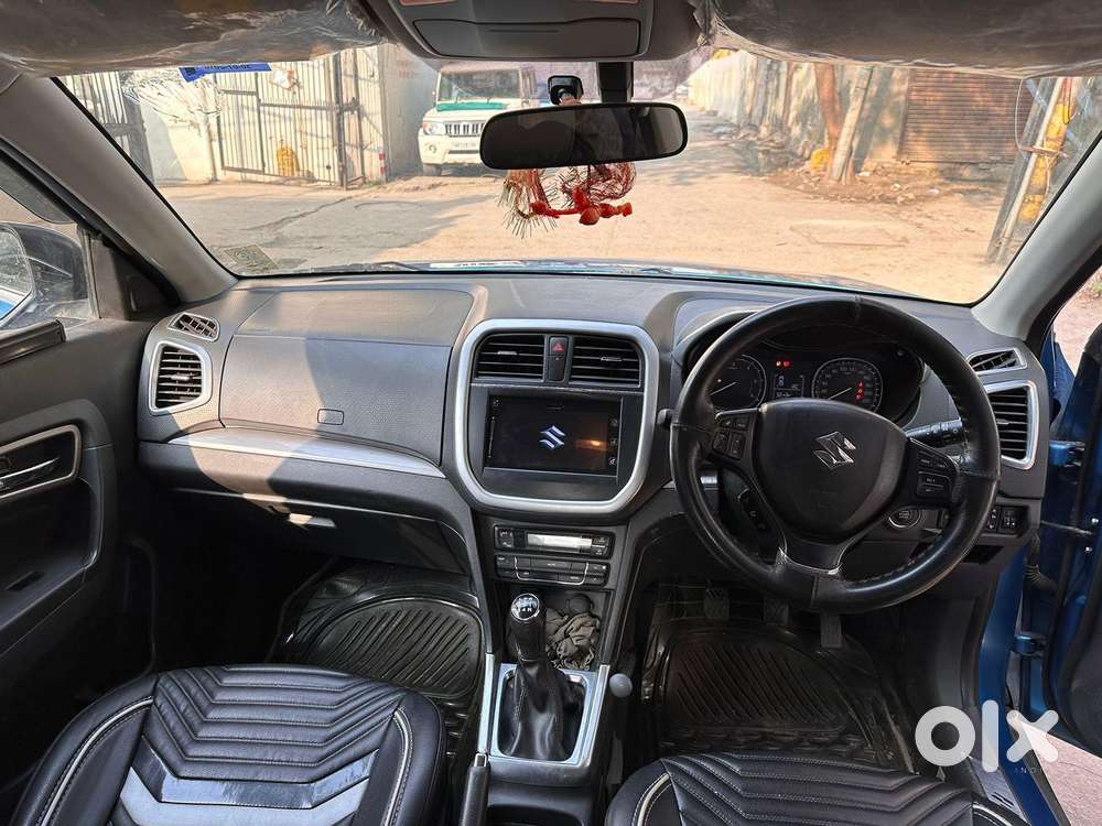 Maruti Suzuki Vitara Brezza Zdi+ Dual Tone Mt, 2017, Diesel