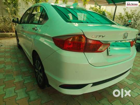 Honda City V Mt, 2022, Petrol