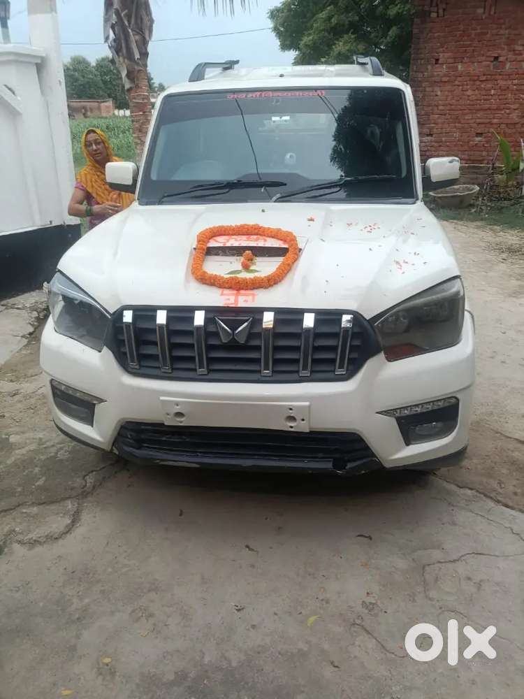 Mahindra Scorpio 2.5 2015 With 105000 Km Driven