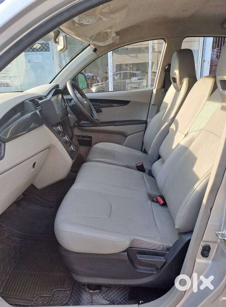 Mahindra Kuv 100 Mfalcon G80 K2, 2017, Petrol