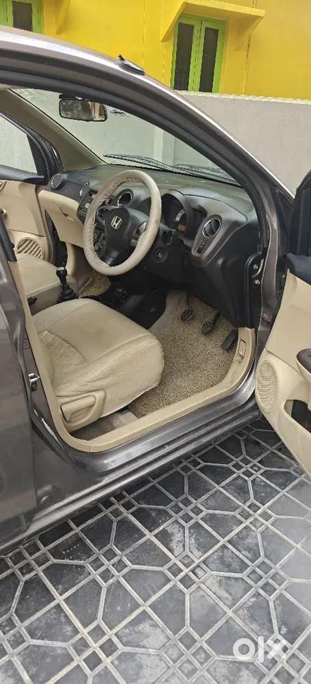 Honda Brio 2011 Petrol 75000 Km Driven