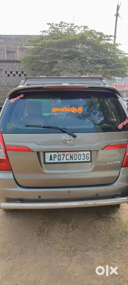 Toyota Innova 2015 Diesel Well Maintained