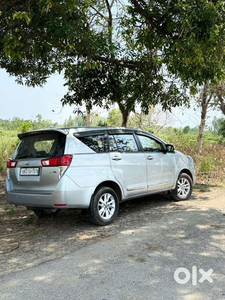 Toyota Innova Crysta 2018 Diesel Well Maintained