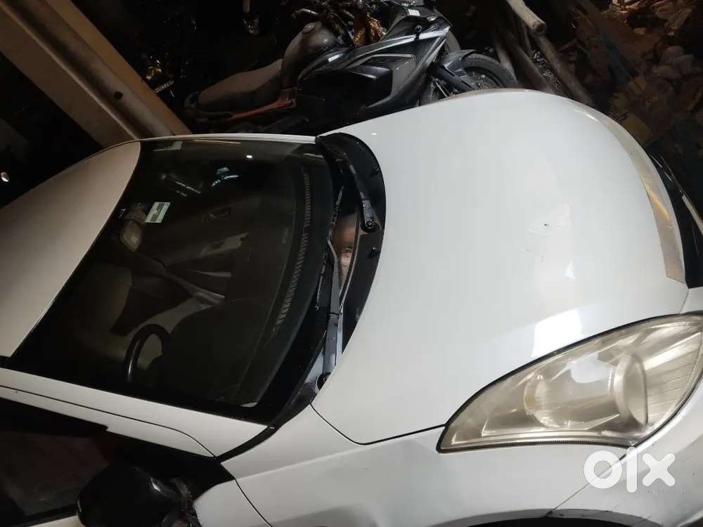 Maruti Suzuki Swift Dzire Tour 2010 Petrol 250000 Km Driven