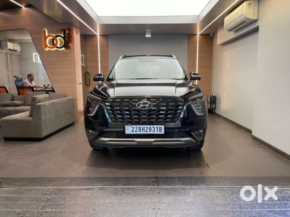 Hyundai Alcazar 2.0 Signature (o) Petrol At 7 Str, 2022, Petrol