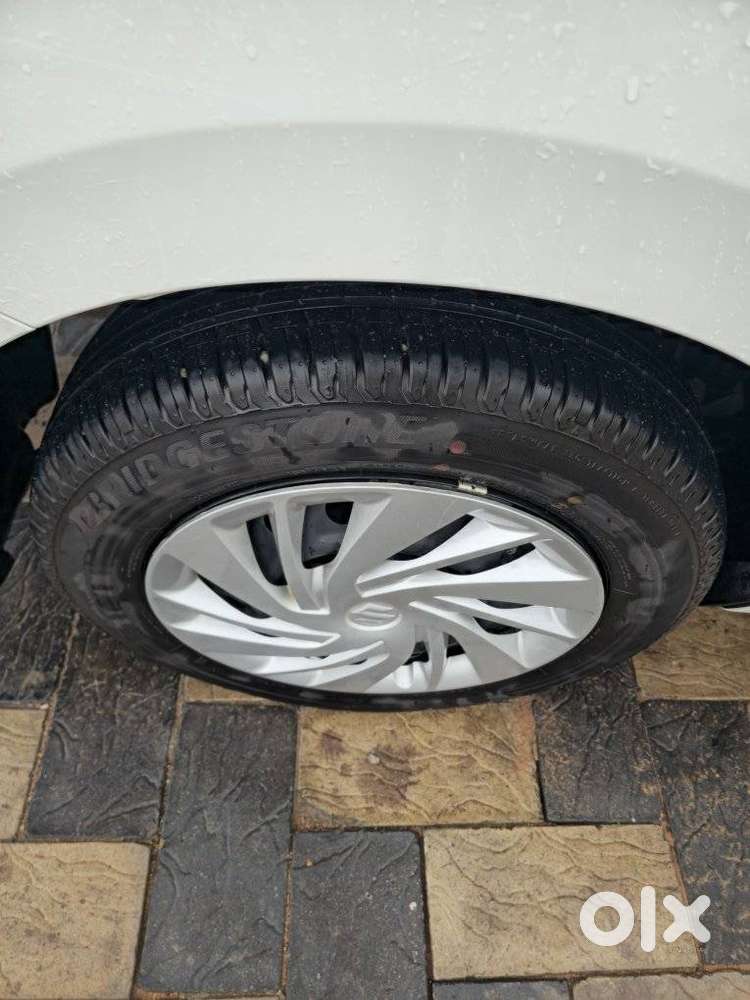 Maruti Suzuki Ertiga 1.4 Vxi Cng Anniversary Edition, 2026, Cng & Hy..