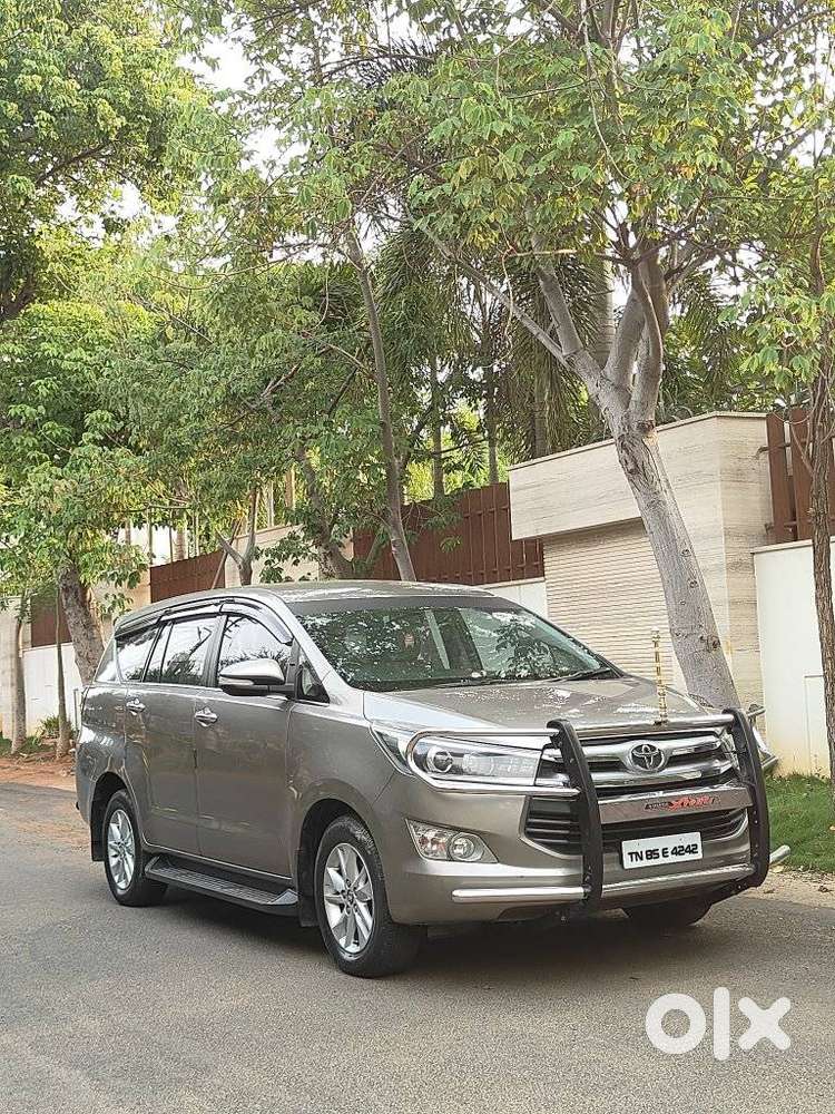 Toyota Innova Crysta 2.4 V, 2017, Diesel