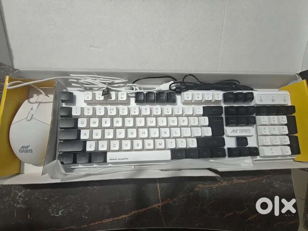 Gaming keyboard mouse sell new hai keybord mouse aaj hi liya hai