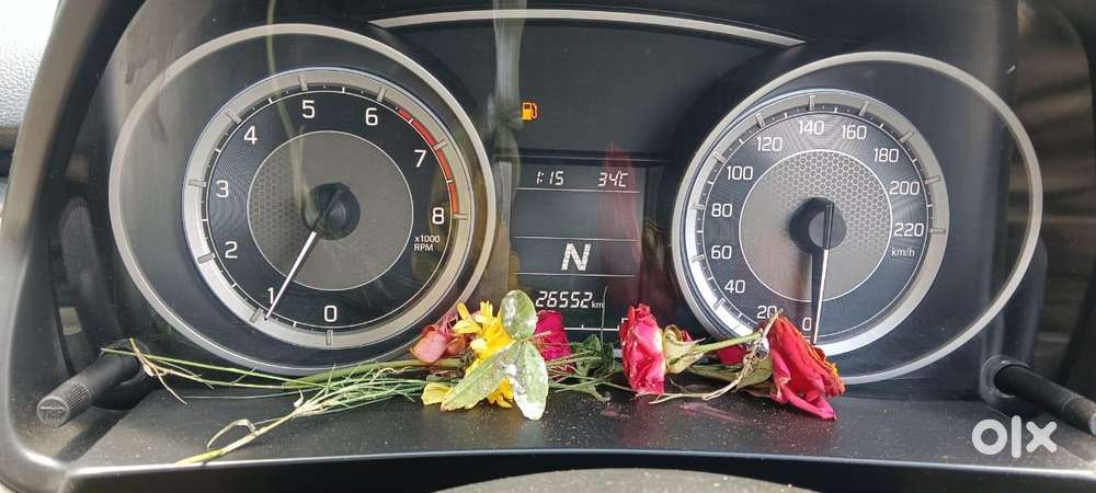 Maruti Suzuki Swift Dzire Amt Zxi, 2022, Petrol