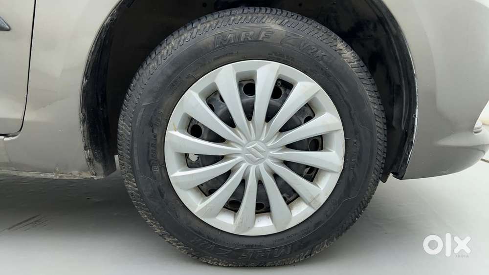 Maruti Suzuki Swift Dzire 1.3 Vxi, 2015, Petrol