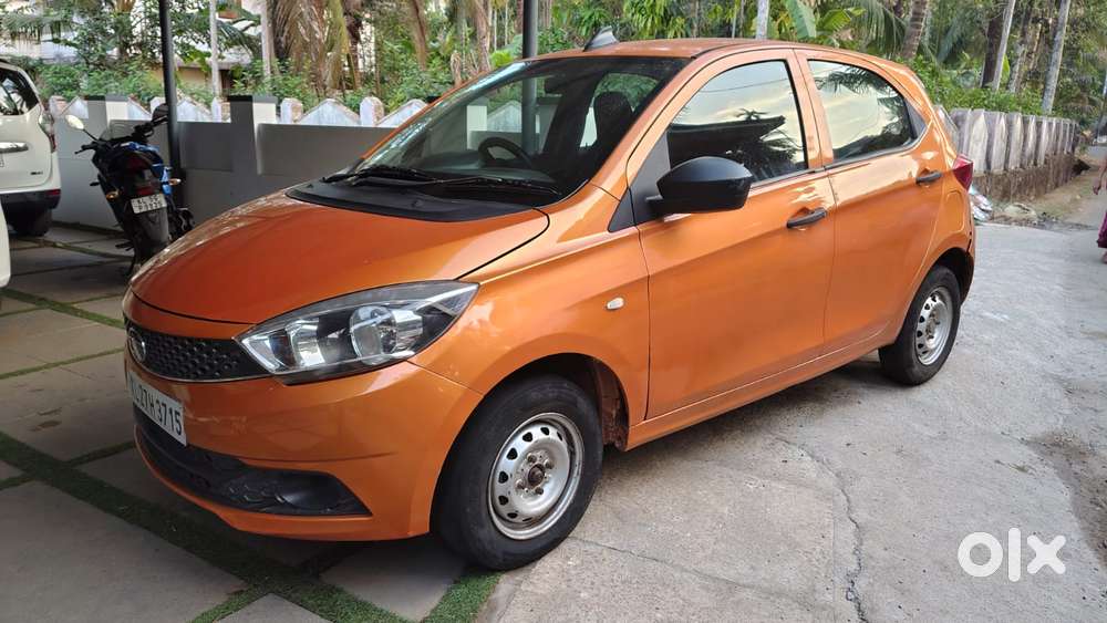 Tata Tiago, 2018, Petrol