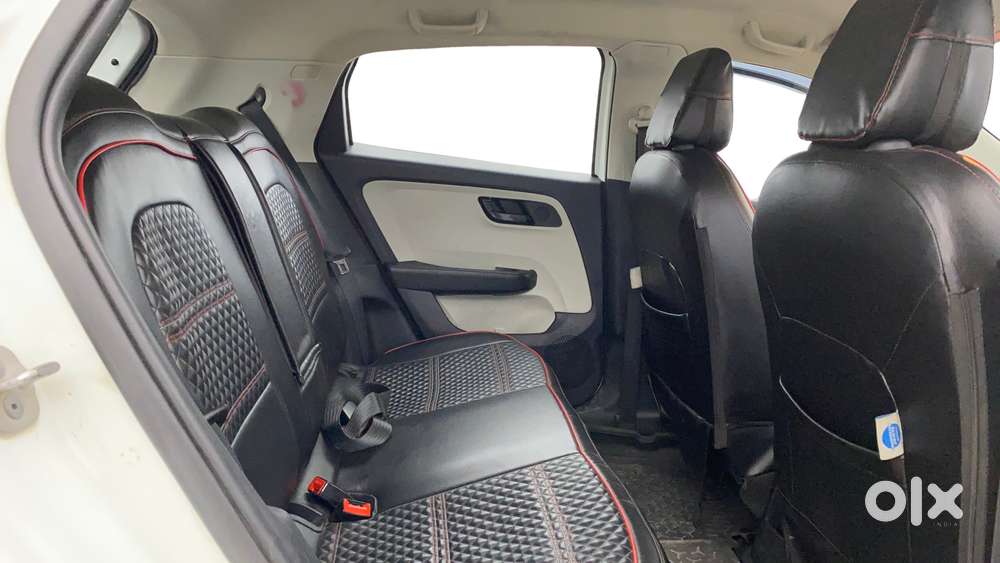 Tata Altroz Xm Plus Icng, 2023, Cng & Hybrids