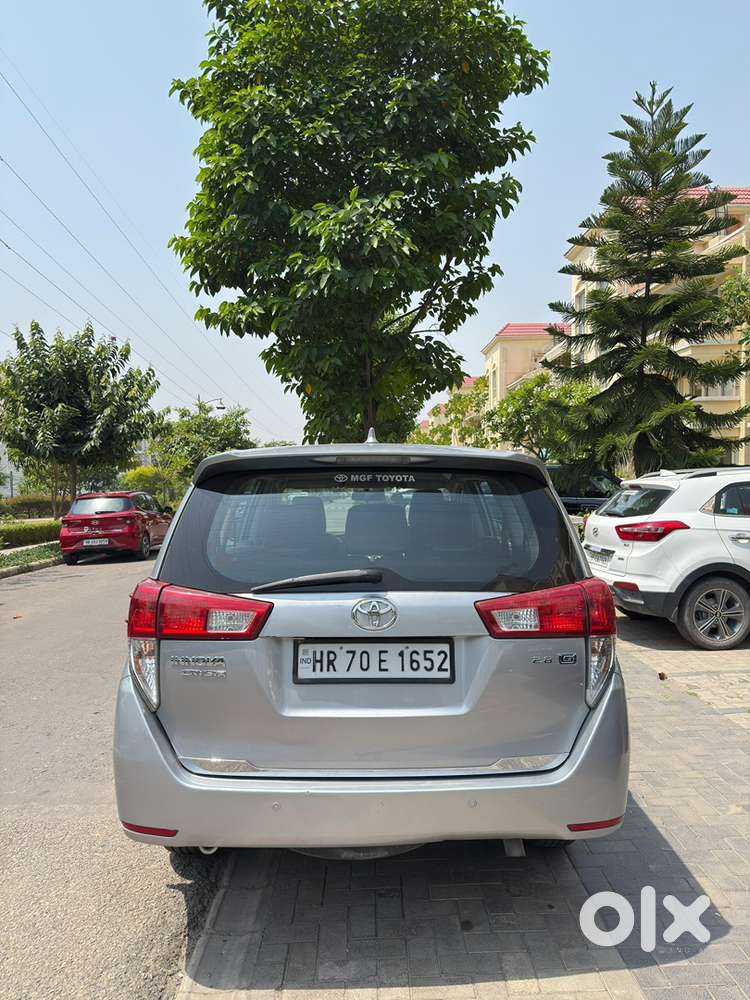 Innova 2.8 G Automatic