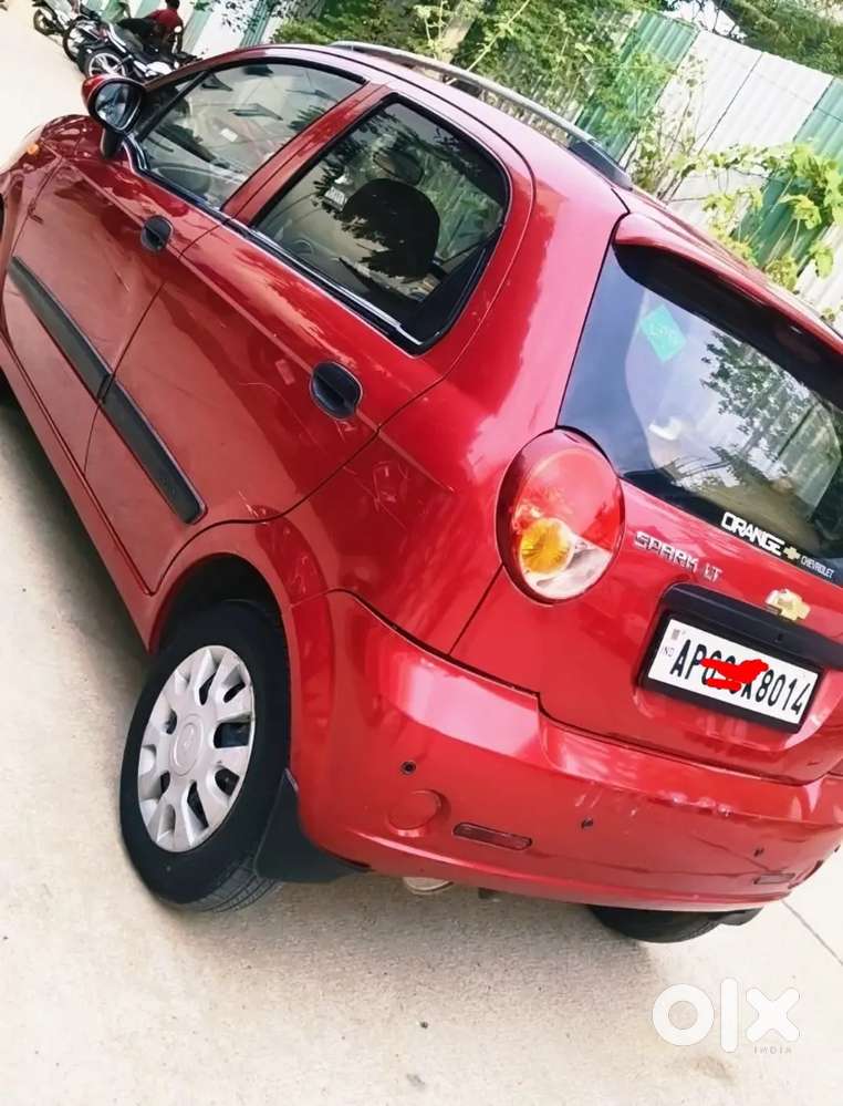 Chevrolet Spark 2012 Petrol