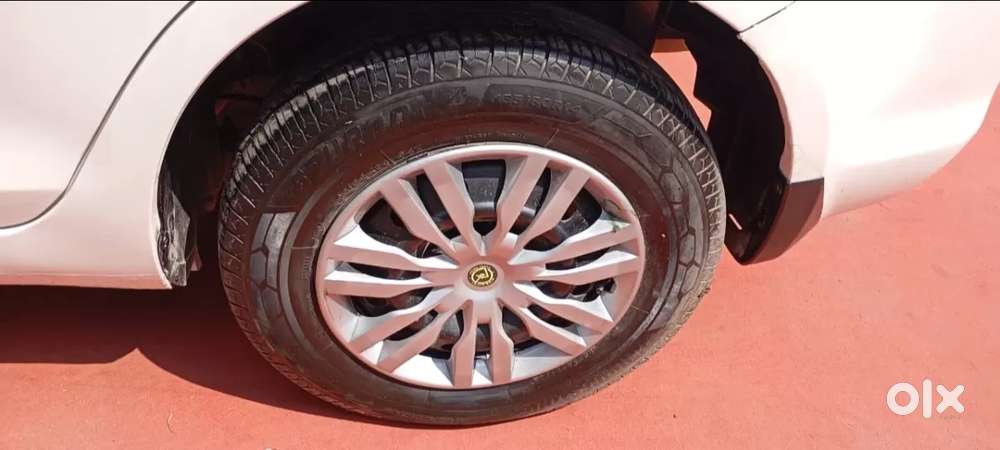 Maruti Suzuki Swift Dzire 1.3 Lxi, 2016, Petrol