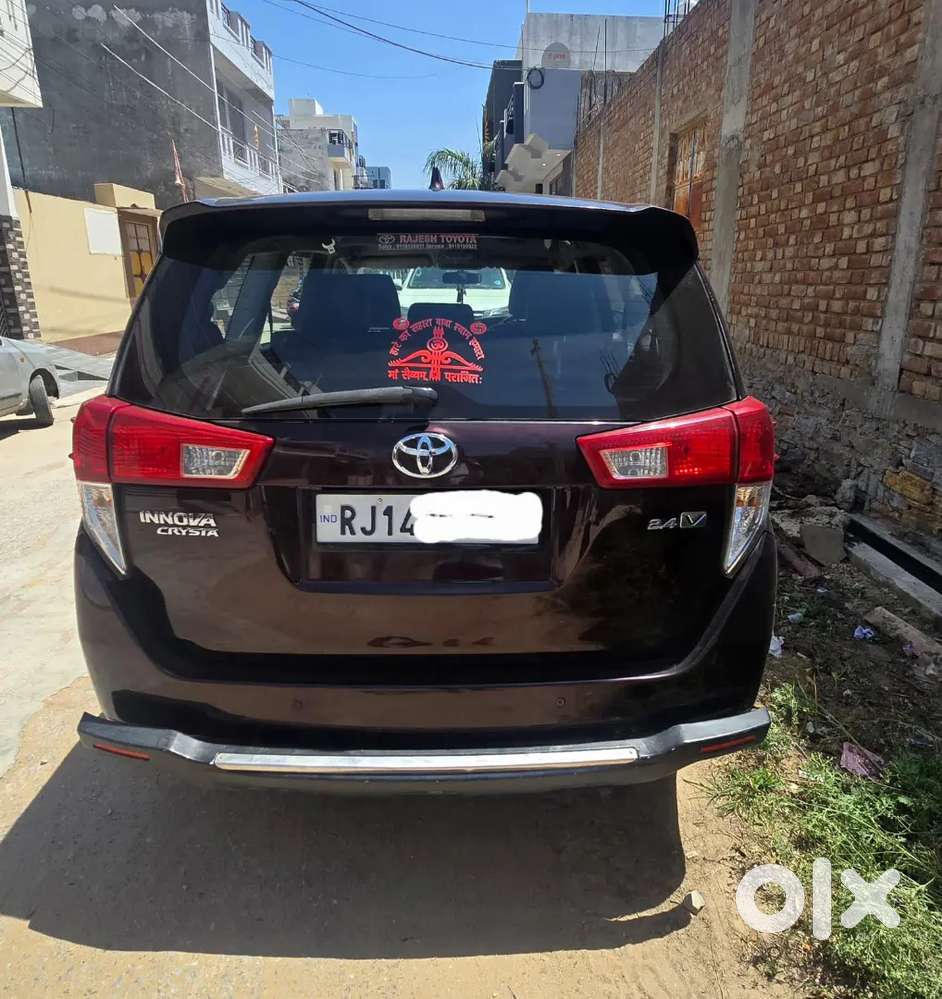 Toyota Innova Crysta 2017 Diesel 109000 Km Driven