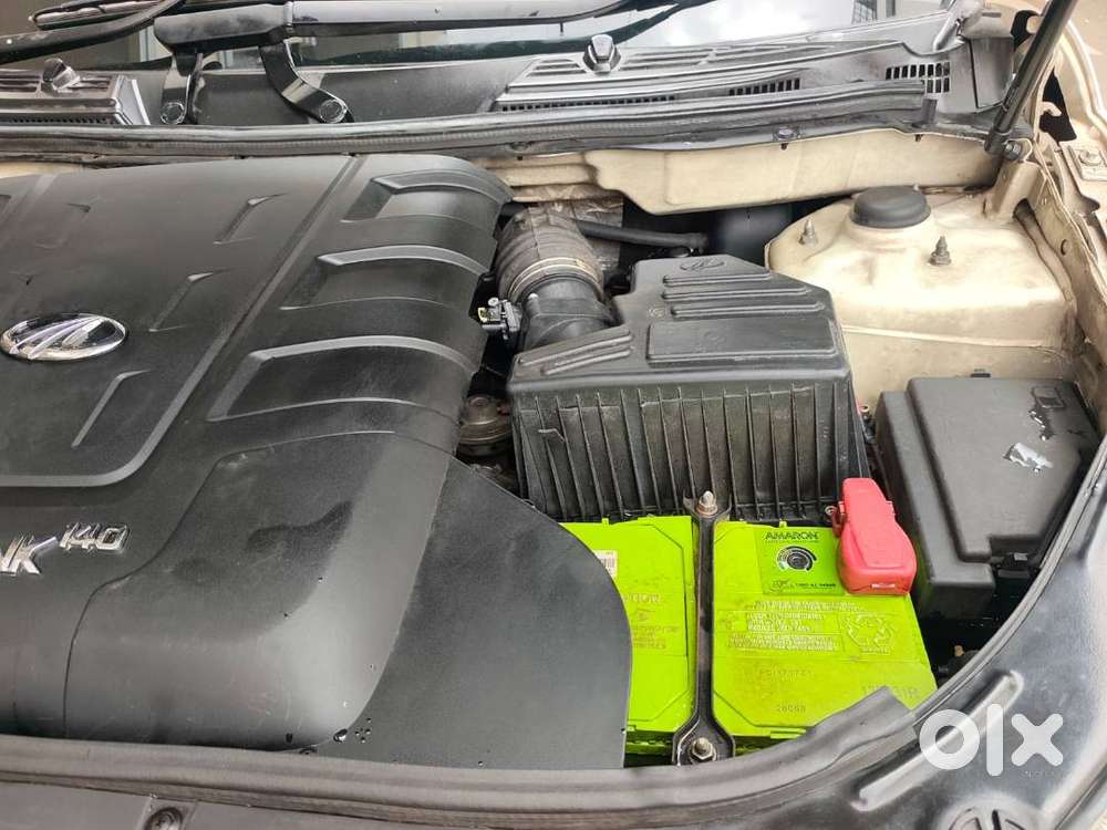 Mahindra Xuv500 W10 2017