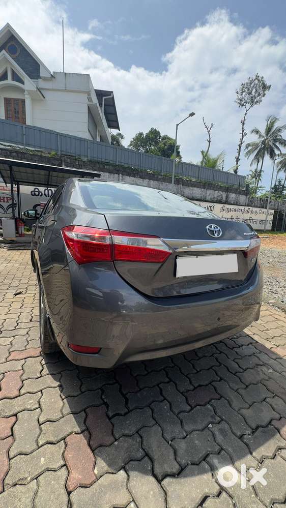 Toyota Corolla Altis Vl At, 2015, Petrol