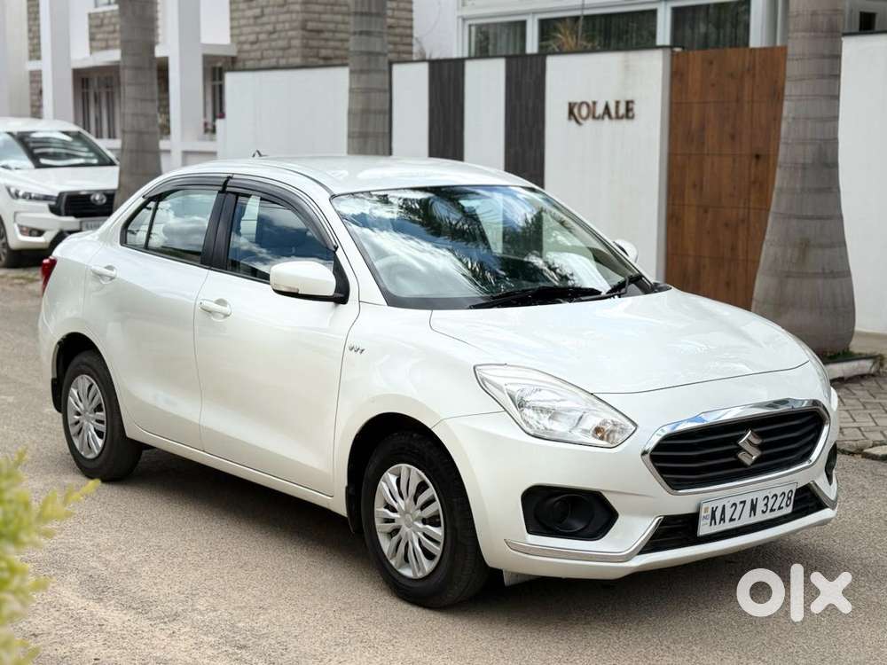 Maruti Suzuki Swift Dzire 1.2 Vxi, 2017, Petrol