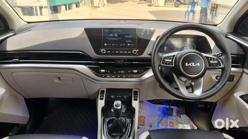 Kia Carens 1.5 Prestige Plus 7 Str Imt, 2023, Diesel