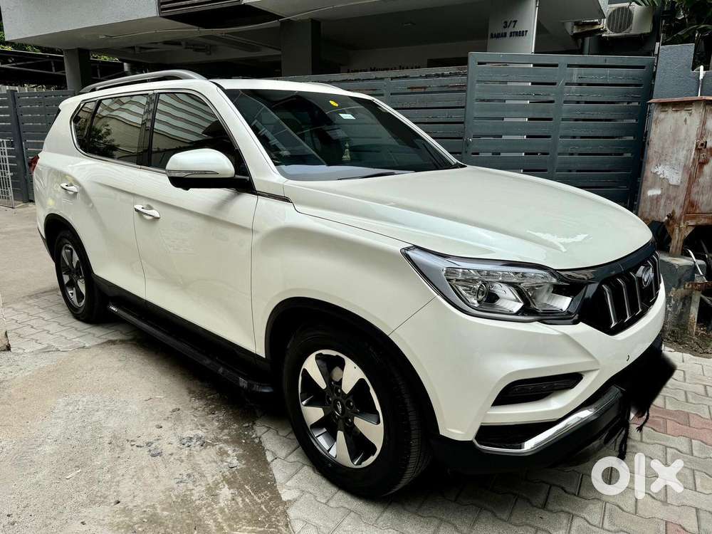 Mahindra Alturas G4 4wd At, 2021, Diesel