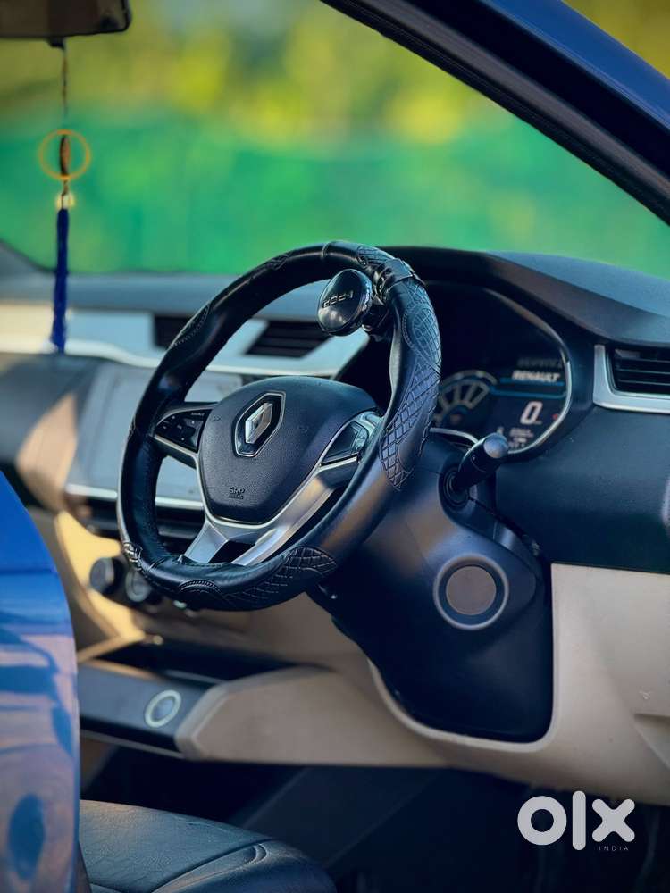 Renault Triber Rxz, 2021, Petrol