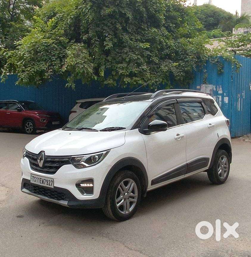 Renault Triber Rxz, 2022, Petrol