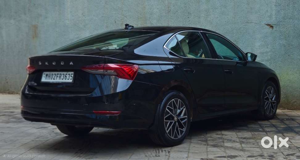 Skoda Octavia 2.0 L K Tsi At, 2022, Petrol