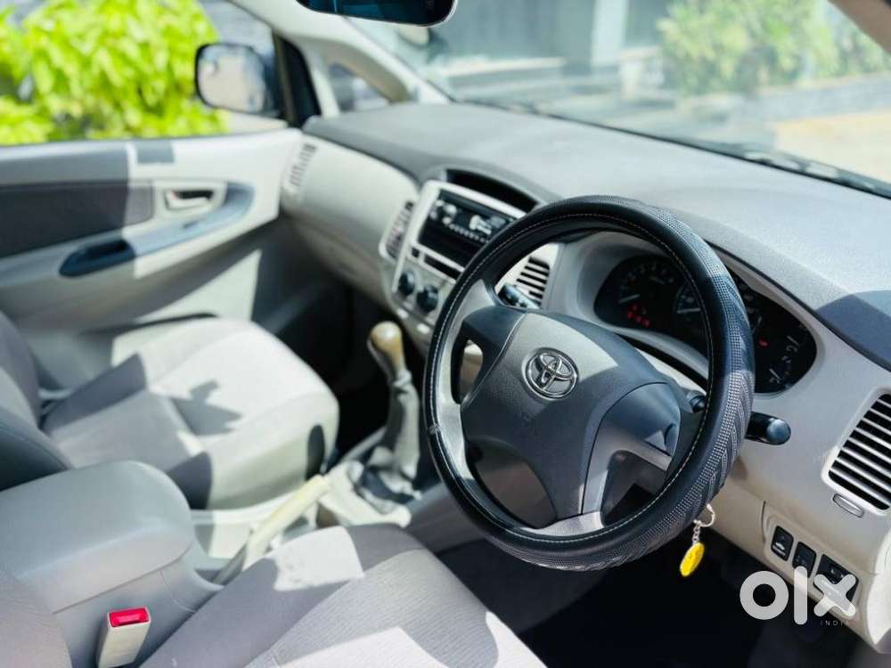 Toyota Innova 2.5 G (diesel) 7 Seater, 2012, Diesel