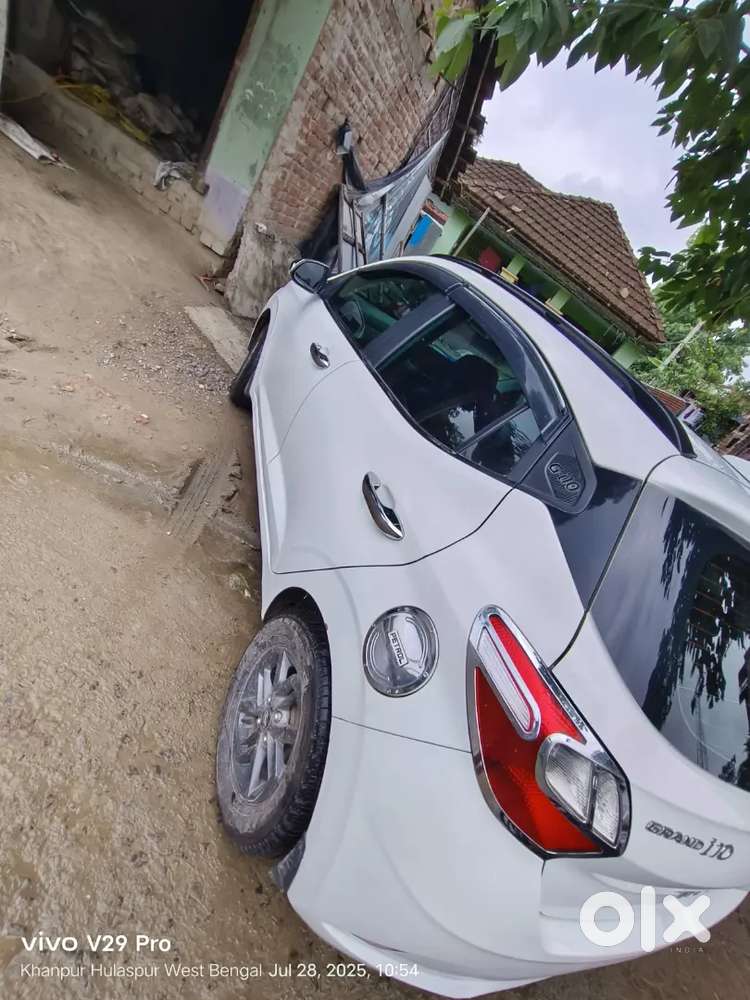 Hyundai Grand I10 Petrol Manual 2nd Owner 2020