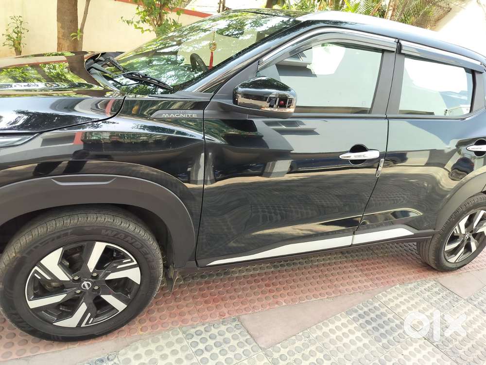 Nissan Magnite 1.0 Xv Premium Turbo Cvt, 2025, Petrol