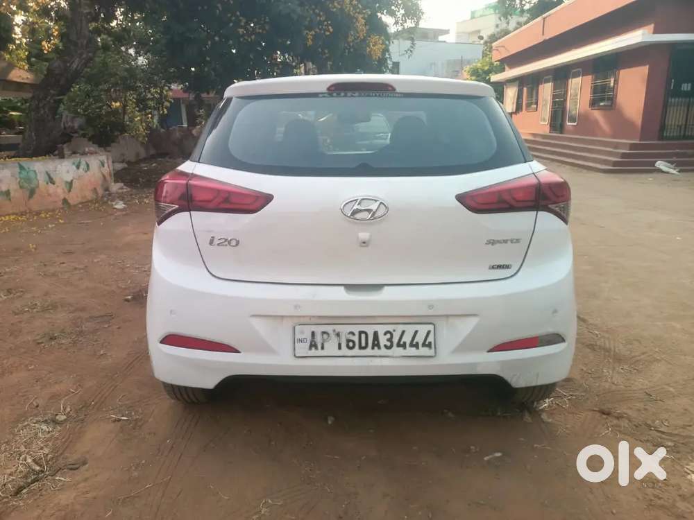 Hyundai I20 2015