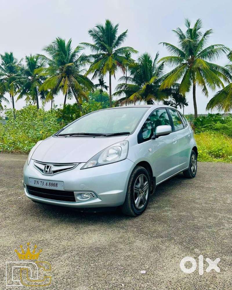 Honda Jazz V Mt Privilege, 2010, Petrol