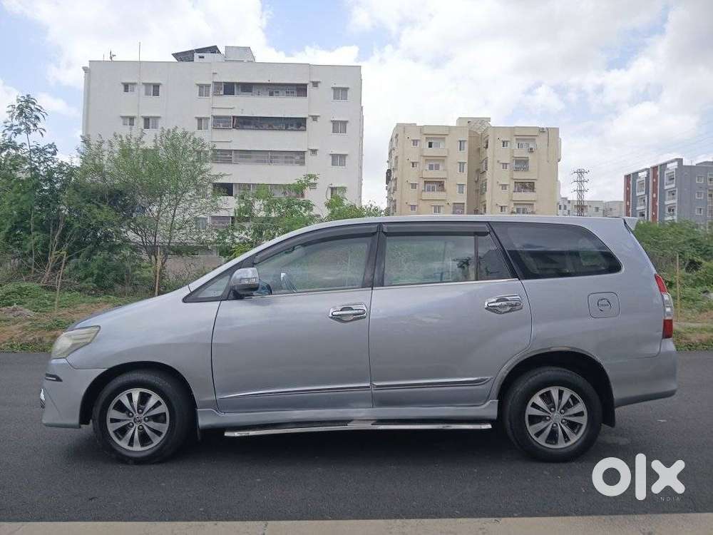 Toyota Innova 2.5 Z Diesel 7 Seater, 2015, Diesel