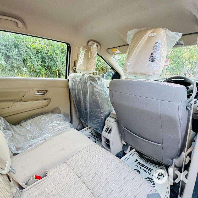 Maruti Suzuki Ertiga Zxi Shvs, 2025, Petrol