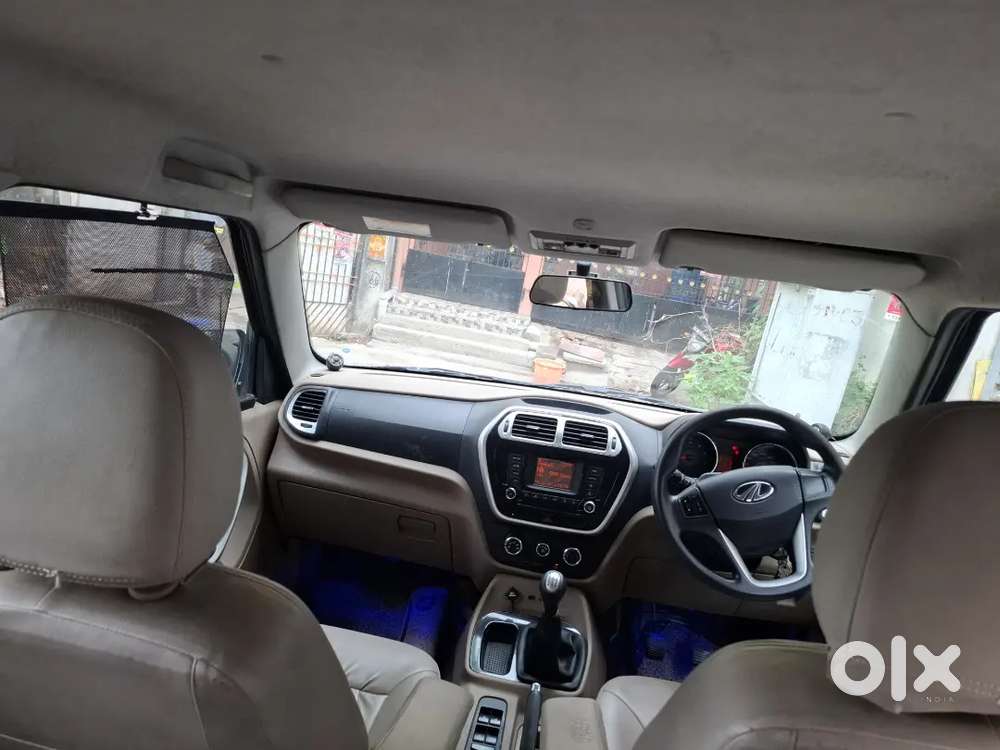 Mahindra Tuv 300 2016 7seater