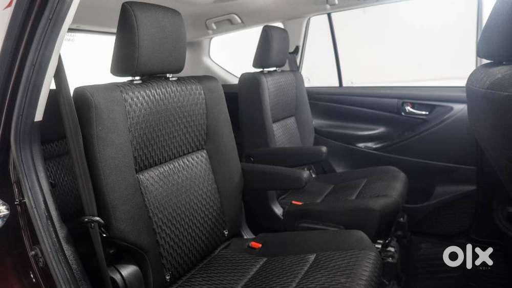 Toyota Innova Crysta [2020-ongoing] 2.4 Gx At 7 Str, 2022, Diesel