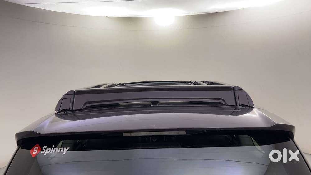 Toyota Innova Crysta 2.8 Zx At 7 Seater, 2017, Diesel